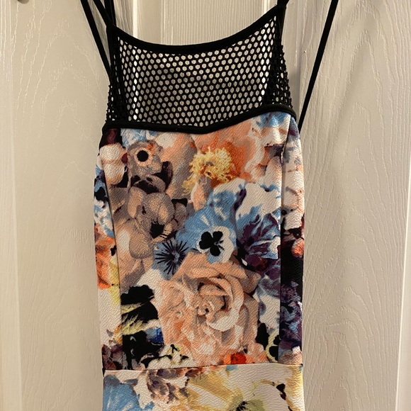 Floral net skater dress - Picture 5 of 5